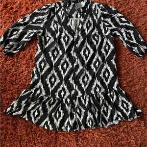 BRAND NEW WITH TAG TORRID SIZE 0 BLACK & WHITE PATTERNED MIDI DRESS